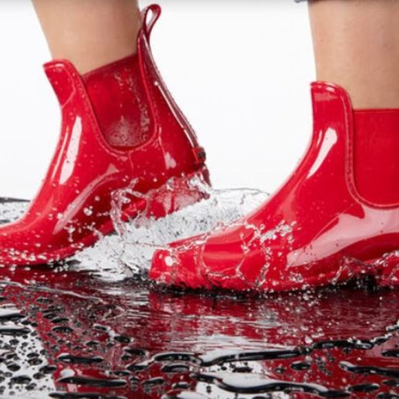 comfortview Shoes - Comfortview The Uma Rain Boot Color Red. Size 10 Wide
